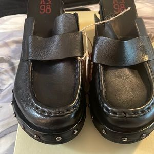 A.S.98 Paget clog
